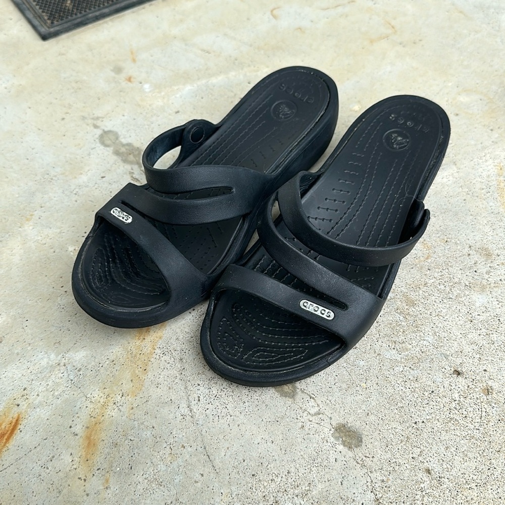 Crocs Sandals Size 7
